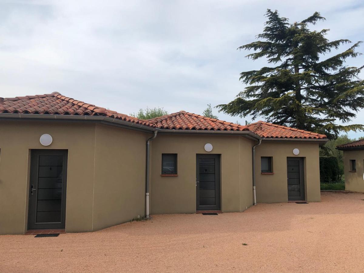 Logis Hotels - Hotel Restaurant L Enclos Donneville Exterior foto